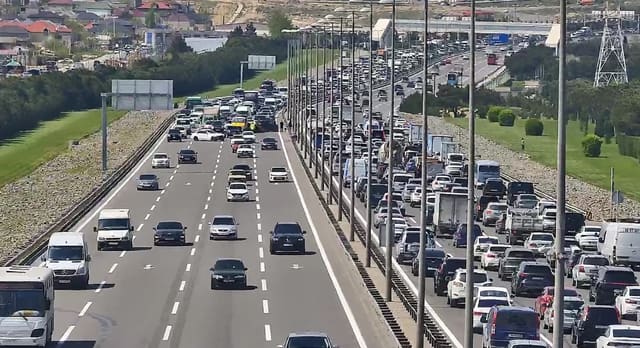 Aeroport yolunda yol-nəqliyyat hadisəsi baş verib