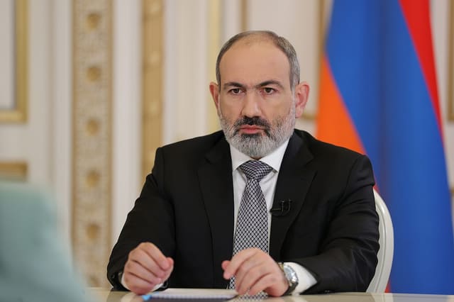 Paşinyan İlham Əliyevə minnətdarlığını bildirib