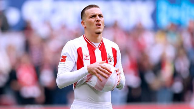 “Brayton” və “Çelsi” Almaniyanın gənc hücumçusu uğrunda yarışır