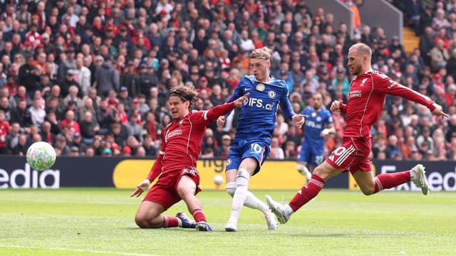 “Liverpul” “Çelsi” ilə üz-üzə gəlib