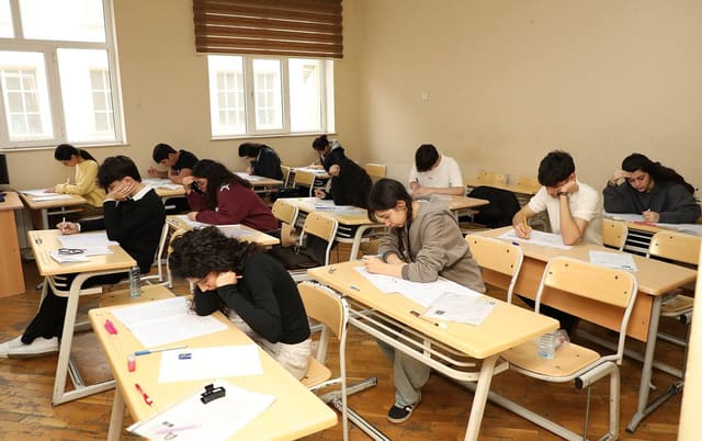 ARTİ fənn müsabiqələrində keçid ballarının fərqli olması səbəblərinə aydınlıq gətirib