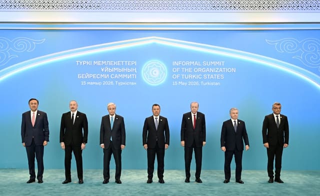İlham Əliyev Türküstanda TDT-nin qeyri-rəsmi Zirvə görüşündə çıxış edib -  YENİLƏNİB 3