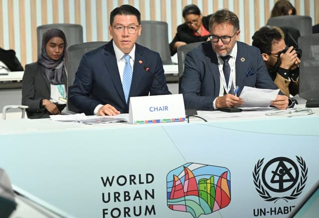 WUF13: Malayziya mənzil təminatı və şəhərsalma təşəbbüslərini təqdim edib