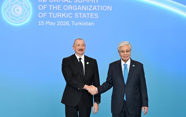 Prezident İlham Əliyev Kasım-Jomart Tokayevi ad günü münasibətilə təbrik edib