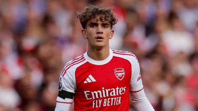 “Arsenal”ın 16 yaşlı futbolçusu Premyer Liqa tarixinə düşdü
