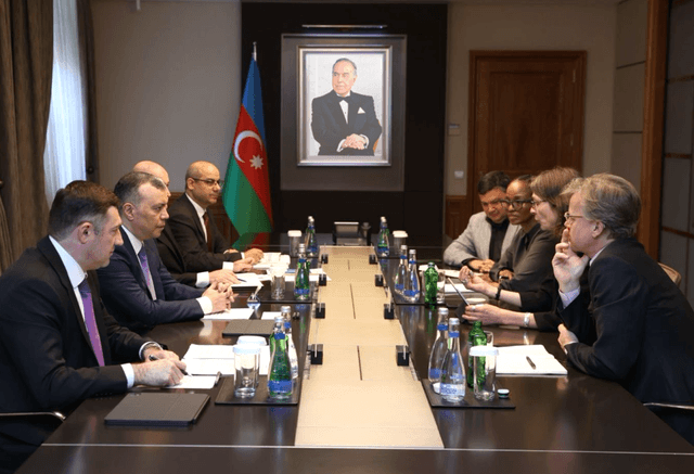 Sahil Babayev Dünya Bankının nümayəndə heyəti ilə “Yaşanıla bilən Bakı” layihəsini müzakirə edib
