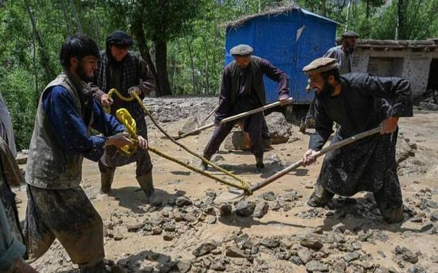 Əfqanıstanda son iki gündə daşqınlar nəticəsində 24 nəfər həlak olub 