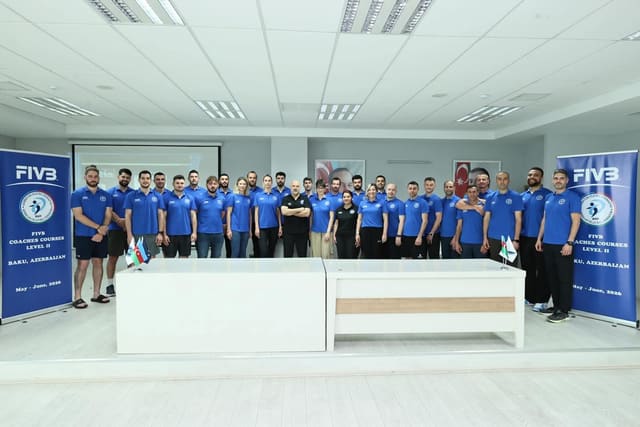 Bakıda FIVB-nin beynəlxalq məşqçi seminarına start verildi