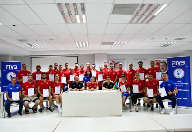 Bakıda voleybol məşqçiləri üçün beynəlxalq səviyyəli seminar keçirildi
