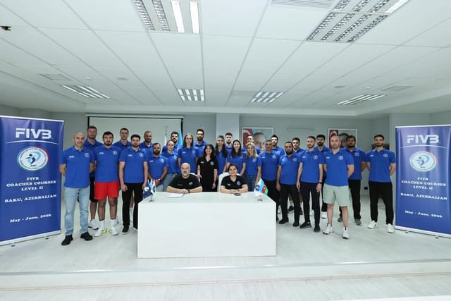 Bakıda FIVB-nin Level-2 məşqçi seminarının ikinci qrup üzrə təlimlərinə start verilib