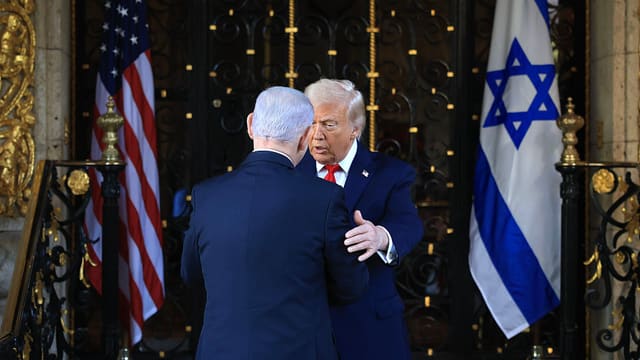 "Axios": Tramp atəşkəsin pozulması ilə bağlı Netanyahunu tənqid etdi