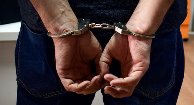 Narkotikin təsiri altında olan sürücü 30 sutka həbs edilib