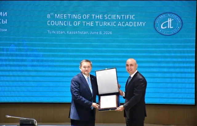 Türk Akademiyası Elmi Şurasına sədrlik Azərbaycandan Qazaxıstana ötürülüb