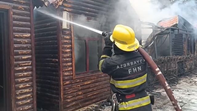 Nərimanovda obyektdə baş verən yanğın söndürülüb - YENİLƏNİB 2