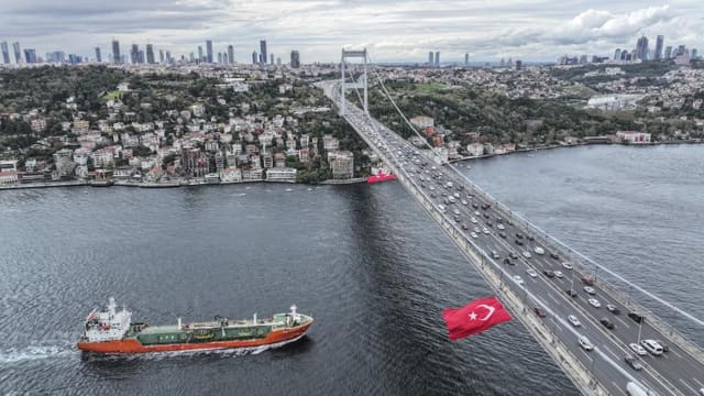 Türkiyə boğazları üçün tranzit haqqı qalxacaq
