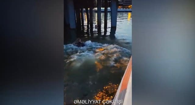 Bakıda gənc dənizdə batma təhlükəsindən xilas edilib