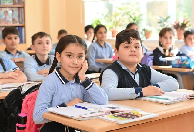 46 mindən çox şagirdin elektron sistem vasitəsilə yerdəyişməsi aparılıb