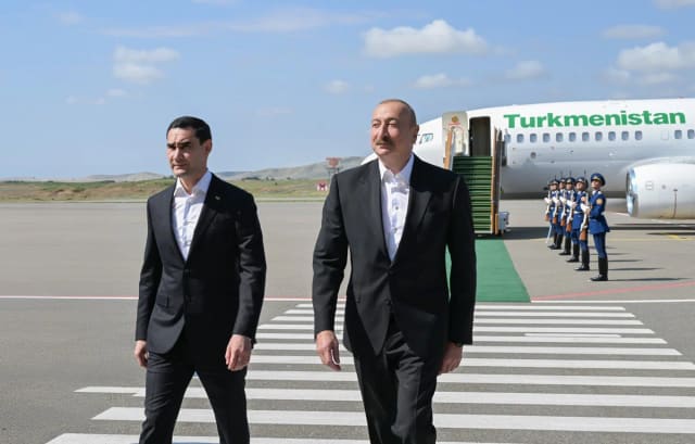 Deputat: "Türkmənistan Prezidentinin səfəri dostluq münasibətlərinin növbəti təsdiqidir"