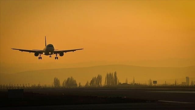 İran və BƏƏ arasında uçuşlar bərpa olunacaq