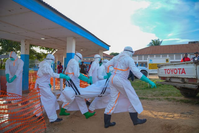 Konqoda “Ebola”dan ölənlərin sayı 500 nəfəri keçib