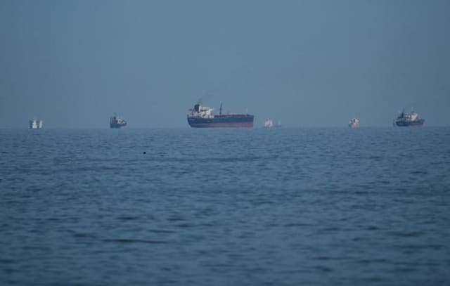 Səudiyyə Ərəbistanı İranı Hörmüz boğazında tankerə hücumda ittiham edib