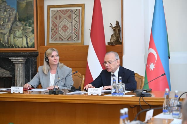 Azərbaycan və Latviya arasında məhkəmə təcrübəsi müzakirə edilib