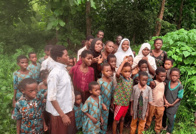 Nigeriyada qaçırılmış 44 məktəbli və müəllim 56 gündən sonra azad edilib