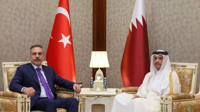 Türkiyə və Qətər XİN başçıları regional vəziyyəti müzakirə edib