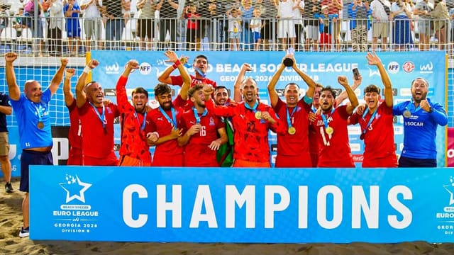 Çimərlik futbolu üzrə Azərbaycan millisi Avropa çempionatında B Liqasının qalibi oldu