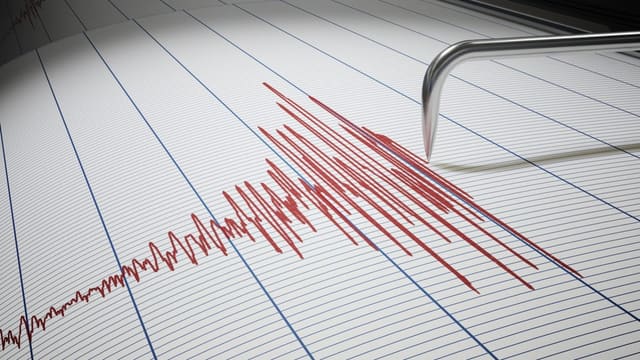 Kuril adalarında 4,1 bal gücündə zəlzələ baş verib