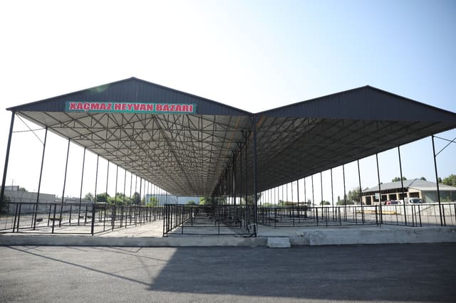 Xaçmazda heyvan satışı bazarı fəaliyyətə yenidən başlayıb