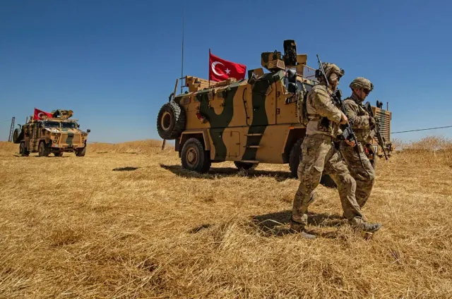 Türkiyə hərbçilərinin Somalidə qalma müddəti uzadılıb