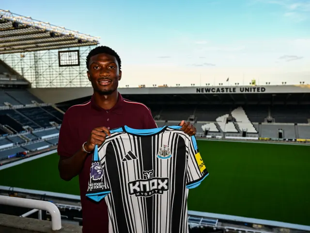 Newcastle United Sign Monaco Midfielder Aladji Bamba