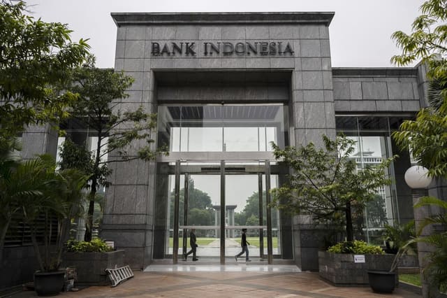 İndoneziya Mərkəzi Bankının sədri istefa verib