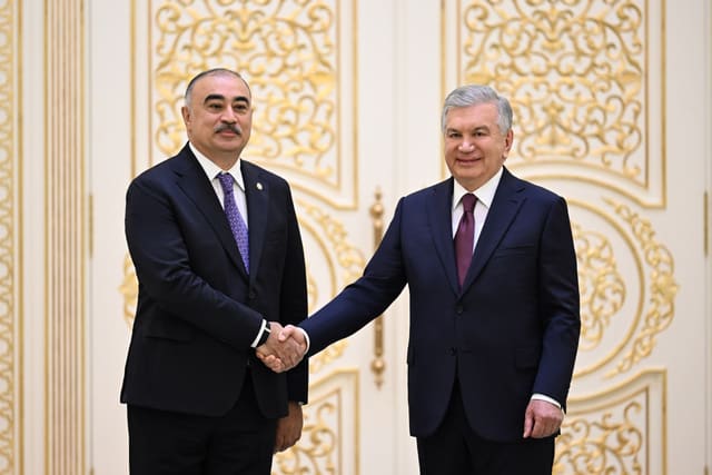 Özbəkistan prezidenti Azərbaycan səfirinin etimadnaməsini qəbul edib