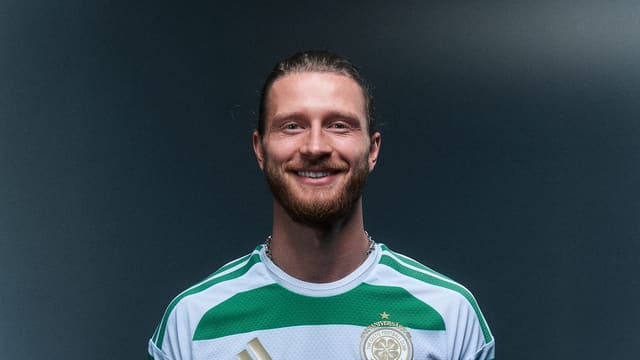 "Seltik" daha bir hücumçu transferi reallaşdırdı