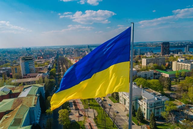 Ukrayna Fransaya yardım göndərib