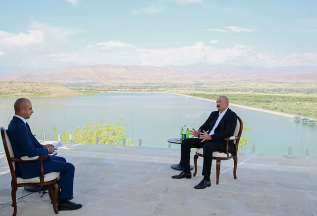 Prezident İlham Əliyev Azərbaycan Televiziyasına müsahibə verib