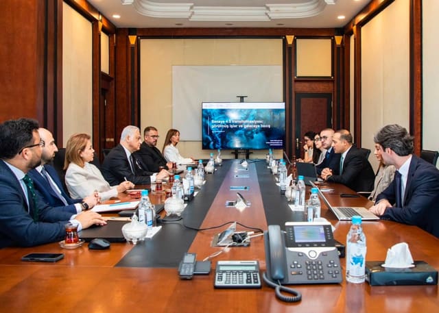 4SİM və “Azərsun Holdinq” arasında istehsalda rəqəmsal transformasiya imkanları müzakirə edilib