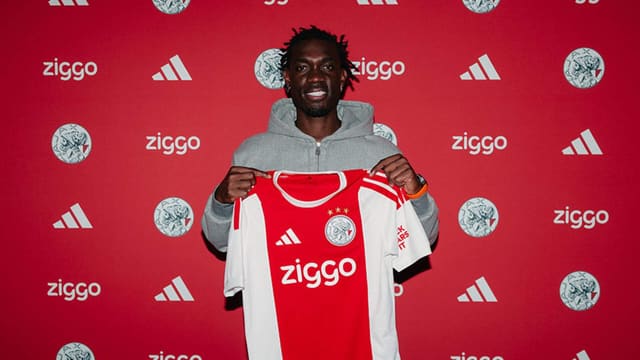 Ajax announces new signing