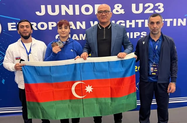 Azərbaycan atleti Avropa birinciliyində 3 medal qazanıb