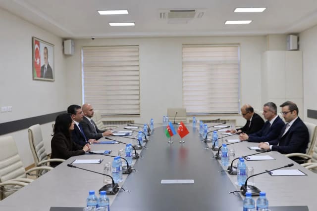 Azerbaijan, Turkey discuss development of media cooperation
