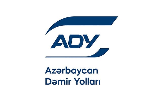Bakı Limanında 5,5 milyon tondan çox yük aşırılıb