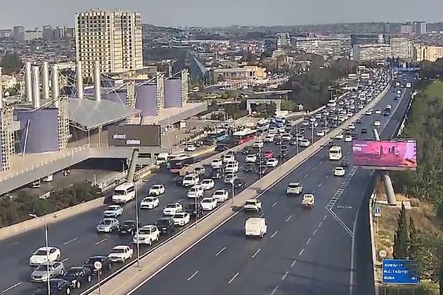Bakıda hazırda sıxlıq müşahidə olunan yollar açıqlanıb