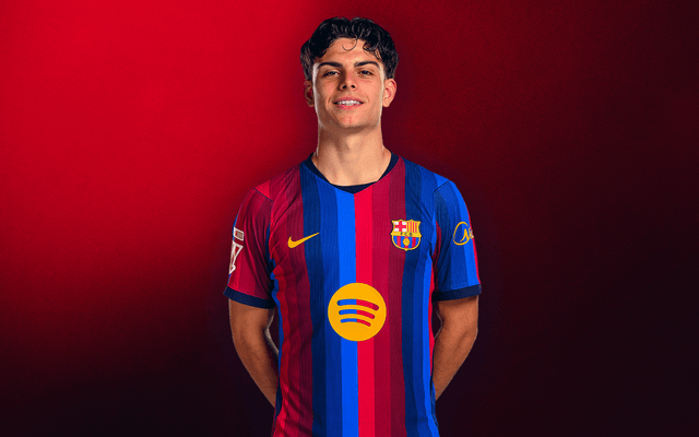 Barcelona extends contract with young player