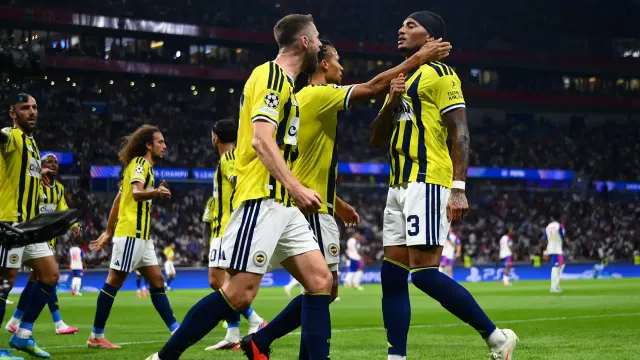 Çempionlar Liqası: "Fənərbaxça" liqa mərhələsinə yüksəldi