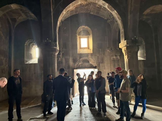 Dünya səyyahları Gəncəsər Monastır Kompleksini ziyarət ediblər