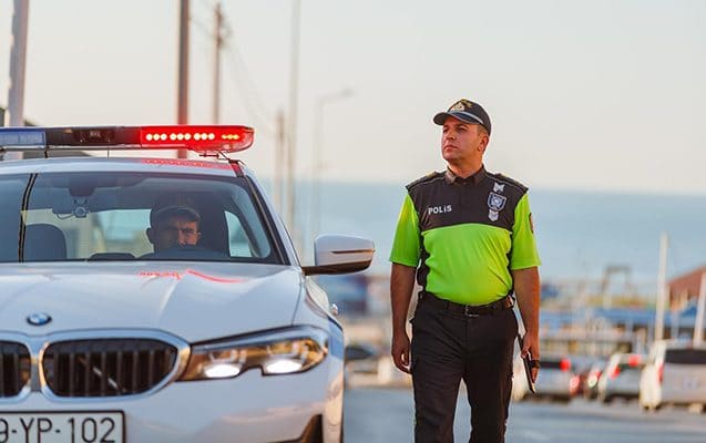 DYP küləkli hava şəraiti ilə bağlı sürücülərə müraciət edib