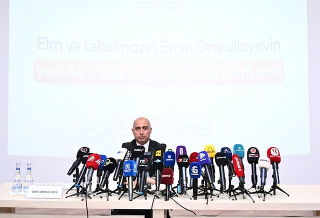 Emin Əmrullayev: 90 minə yaxın təhsil işçisinin əməkhaqqına əlavə ediləcək