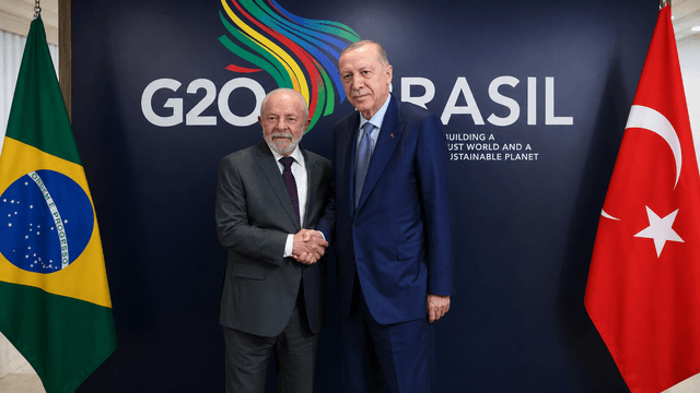 Ərdoğan Braziliya Prezidenti Lula da Silva ilə telefon danışığı aparıb